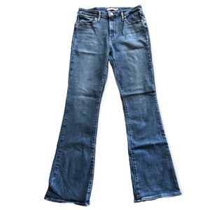 Levis 725 High Rise Bootcut jeans Size 29
